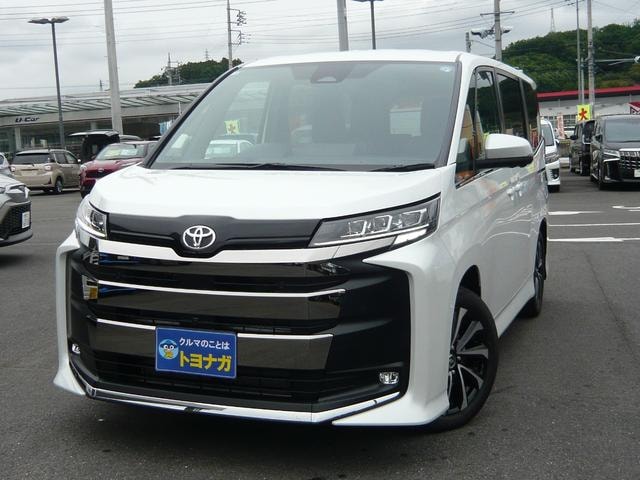 Toyota NOAH 2026 — фото автомобиля 1