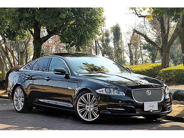 Jaguar XJ 2013 — фото автомобиля 1