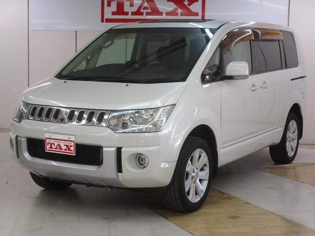 Mitsubishi DELICA D:5 2009 — фото автомобиля