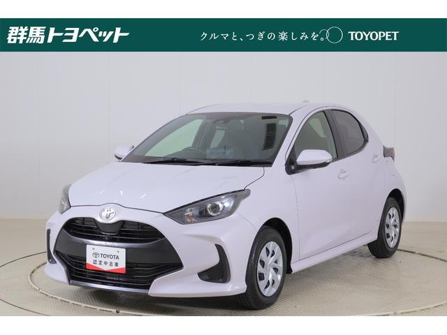 Toyota YARIS 2022 — фото автомобиля