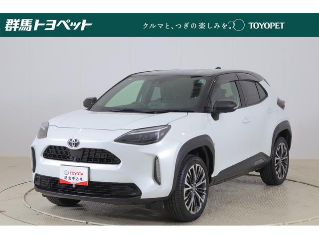 Toyota YARIS CROSS 2023 — фото автомобиля