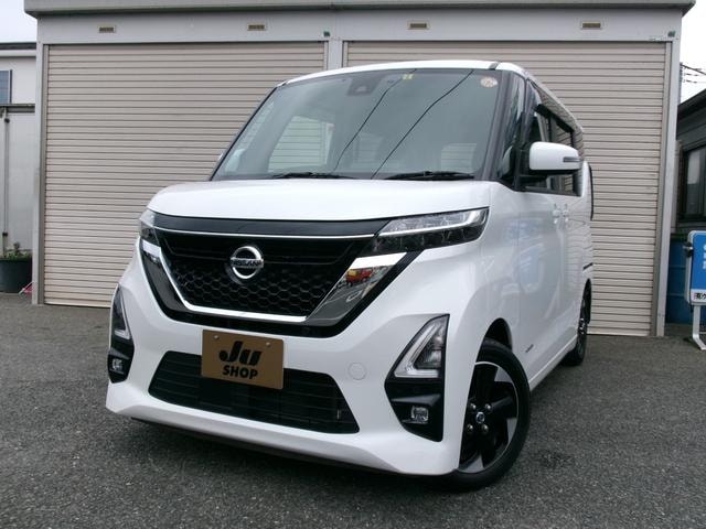 Nissan ROOX 2023 — фото автомобиля 1