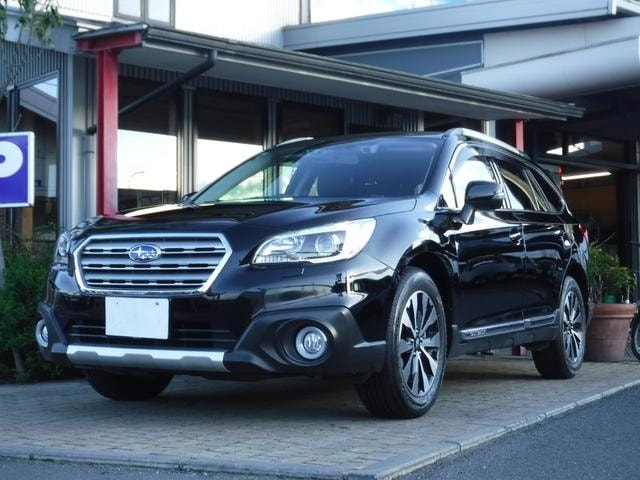 Subaru LEGACY OUTBACK 2015 — фото автомобиля 1