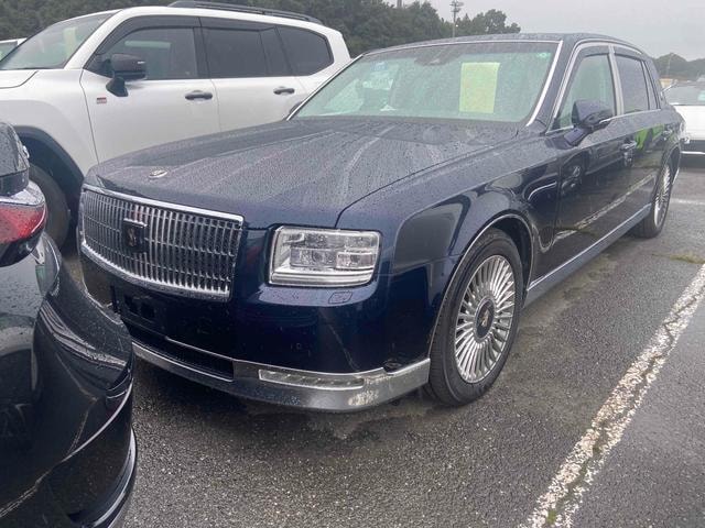 Toyota CENTURY 2022 — фото автомобиля