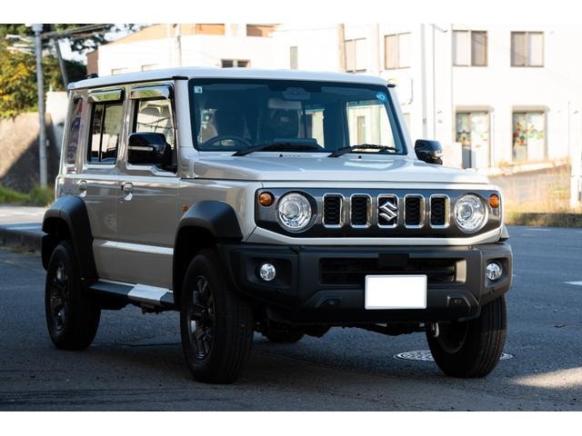 Suzuki JIMNY NOMADE 2026 — фото автомобиля