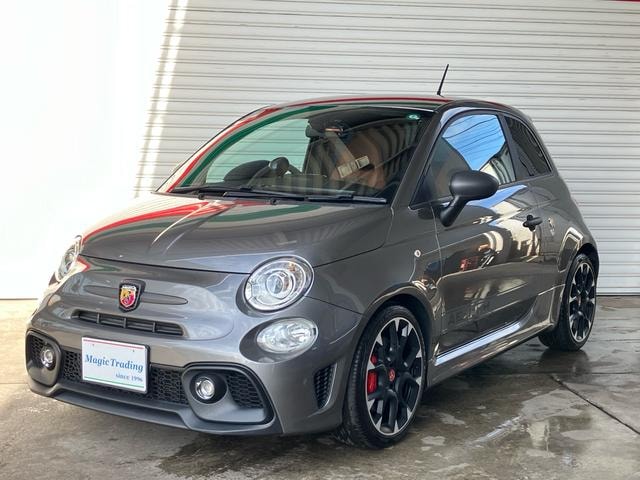 Abarth 595 2017 — фото автомобиля 1