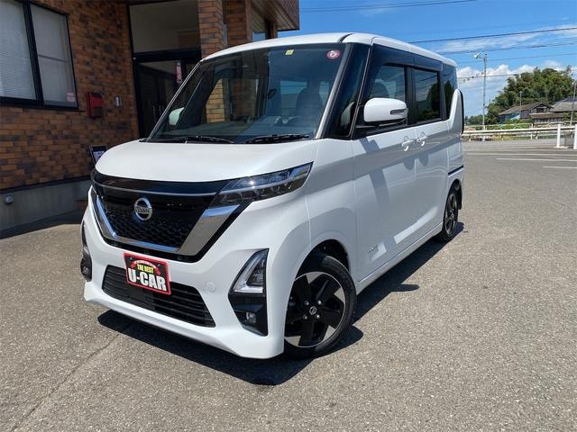 Nissan ROOX 2022 — фото автомобиля 1