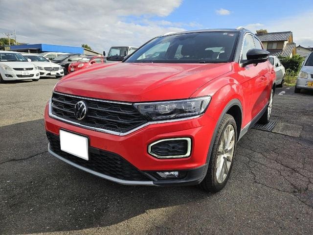 Volkswagen T-ROC 2022 — фото автомобиля