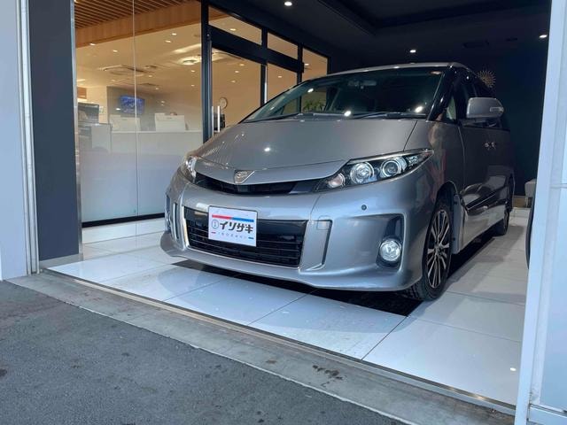 Toyota ESTIMA 2015 — фото автомобиля 1