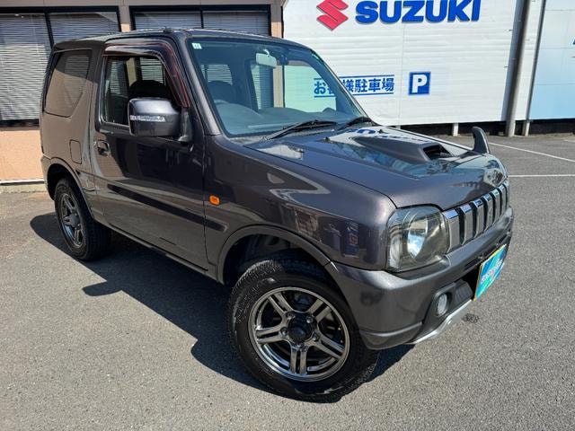 Suzuki JIMNY 2011 — фото автомобиля 1