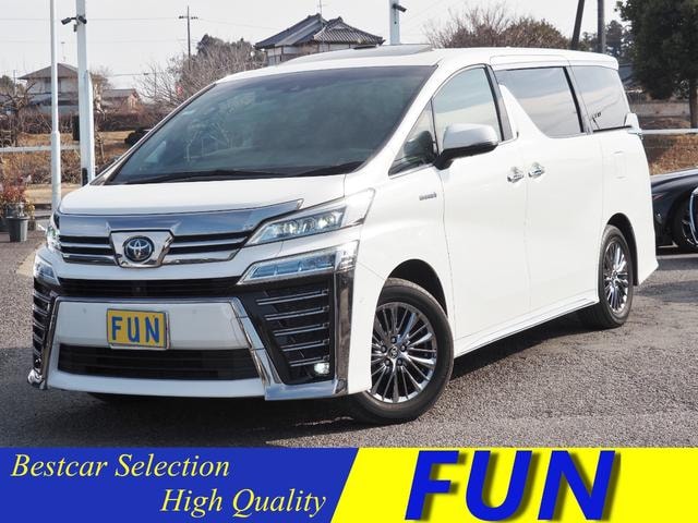 Toyota VELLFIRE HYBRID 2020 — фото автомобиля