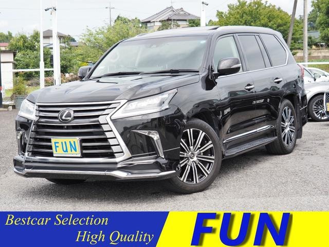 Lexus LX 2018 — фото автомобиля 1