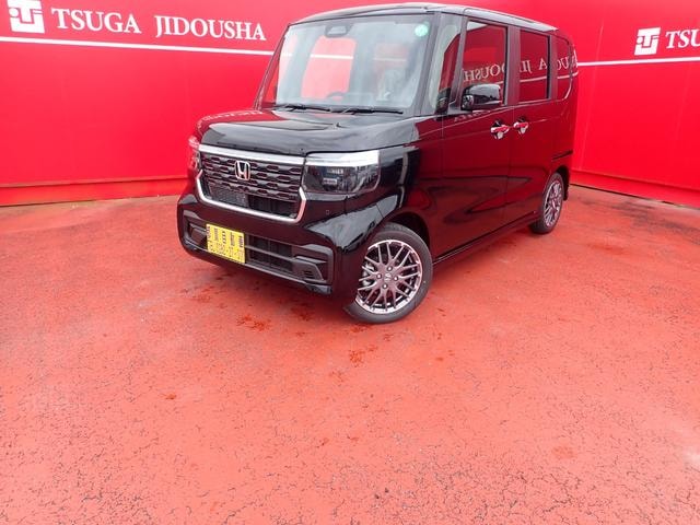 Honda N-BOX CUSTOM 2024 — фото автомобиля 1