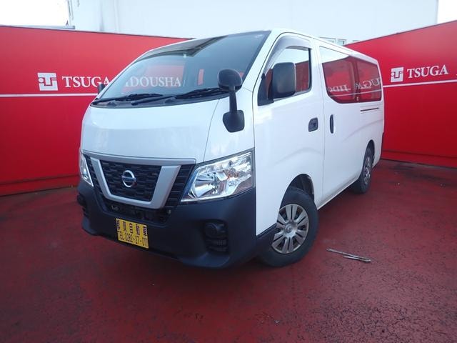 Nissan NV350CARAVAN VAN 2018 — фото автомобиля