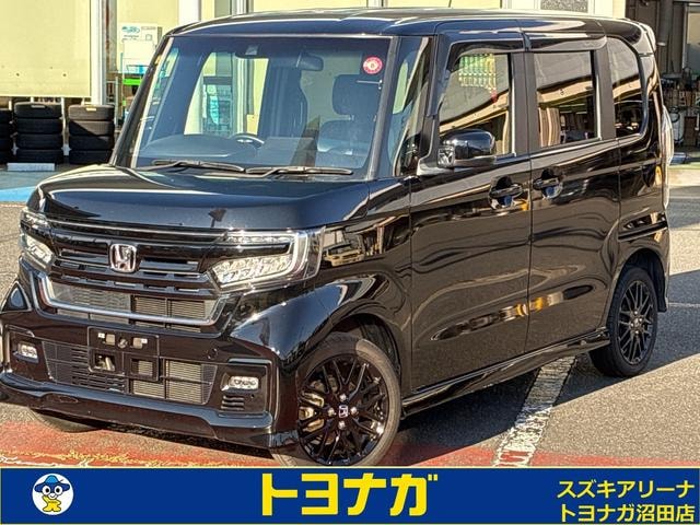 Honda N-BOX CUSTOM 2023 — фото автомобиля 1