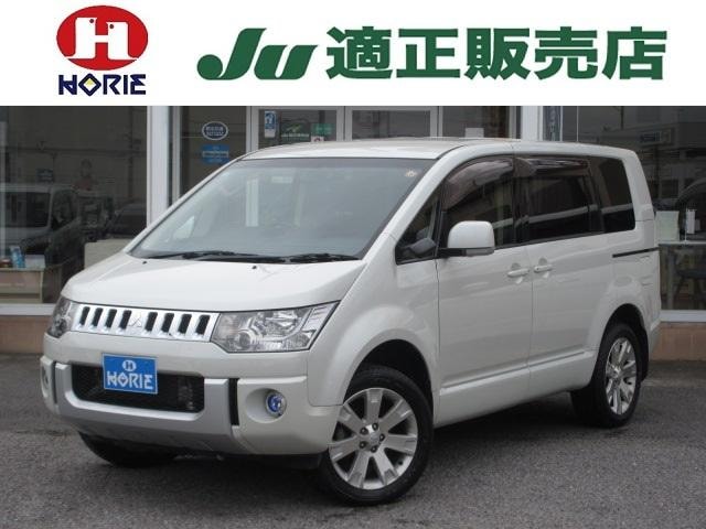 Mitsubishi DELICA D:5 2016 — фото автомобиля