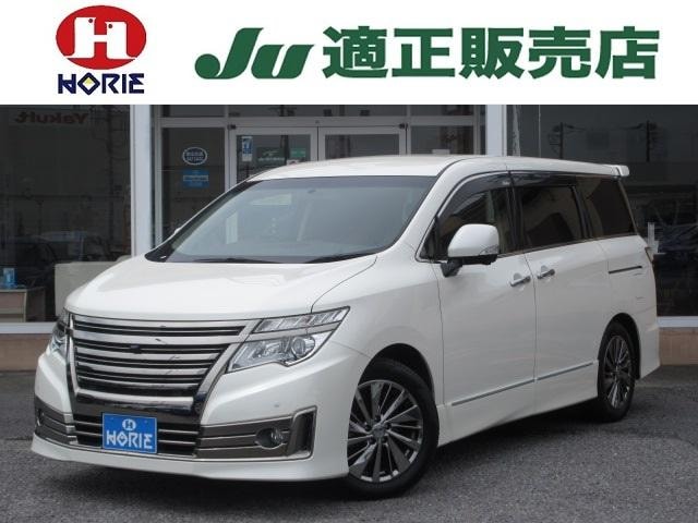 Nissan ELGRAND 2018 — фото автомобиля