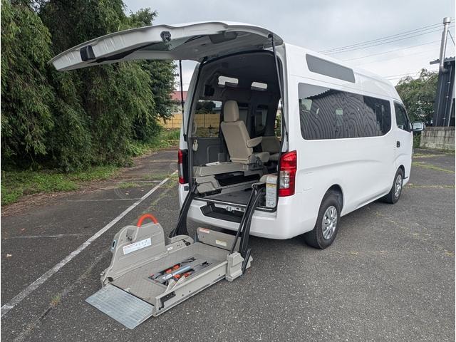 Nissan NV350CARAVAN VAN 2020 — фото автомобиля