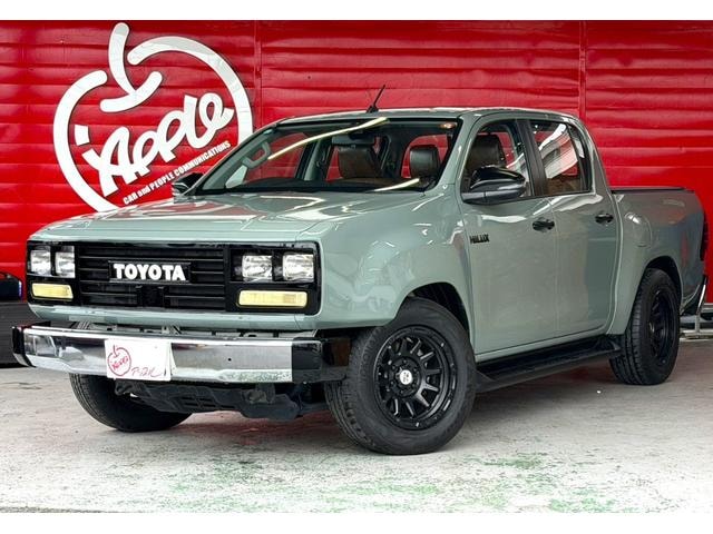 Toyota HILUX 2022 — фото автомобиля 1
