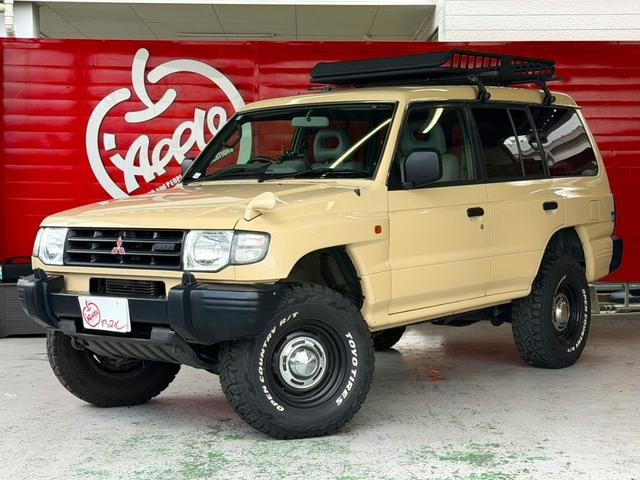 Mitsubishi PAJERO 1998 — фото автомобиля