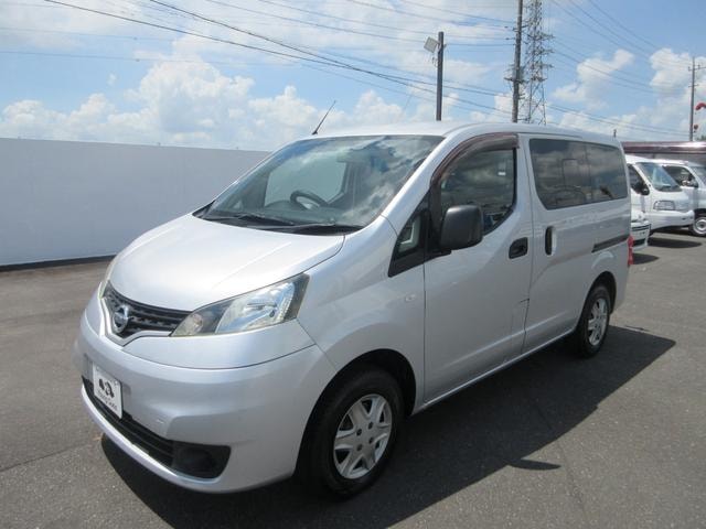 Nissan NV200 VANETTE VAN 2017 — фото автомобиля
