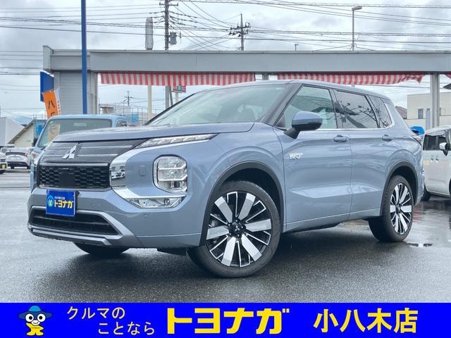 Mitsubishi OUTLANDER PHEV 2024 — фото автомобиля 1