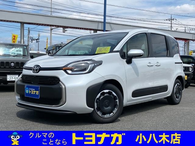 Toyota SIENTA 2026 — фото автомобиля
