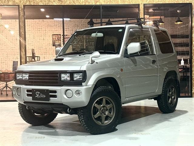 Mitsubishi PAJERO MINI 2003 — фото автомобиля