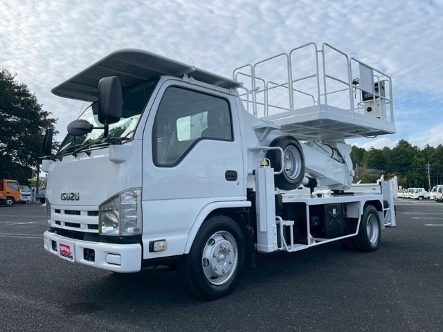 Isuzu ELF TRUCK 2011 — фото автомобиля 1