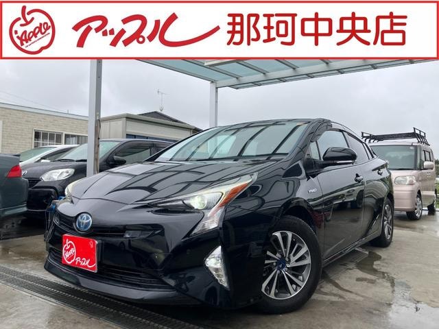 Toyota PRIUS 2016 — фото автомобиля 1