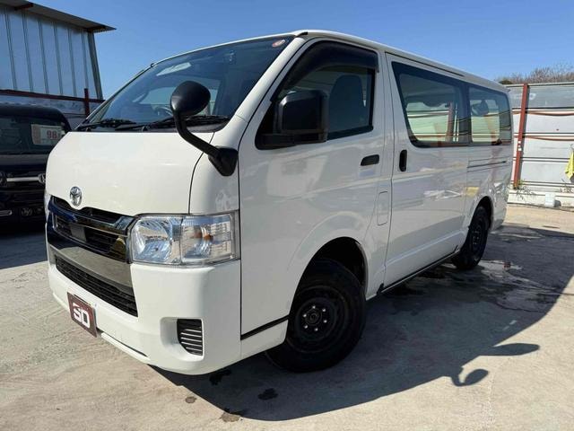 Toyota HIACE VAN 2021 — фото автомобиля 1
