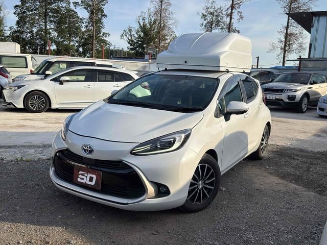 Toyota AQUA 2025 — фото автомобиля 1