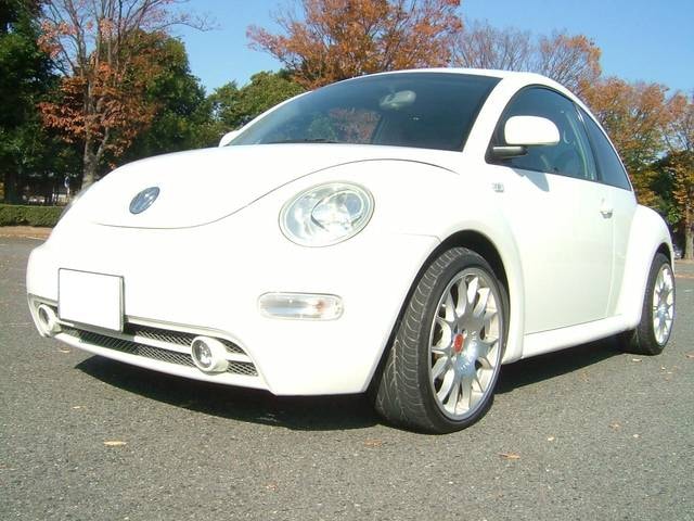 Volkswagen NEW BEETLE 2000 — фото автомобиля
