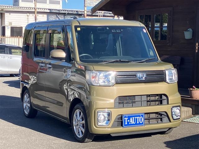 Daihatsu WAKE 2018 — фото автомобиля 1