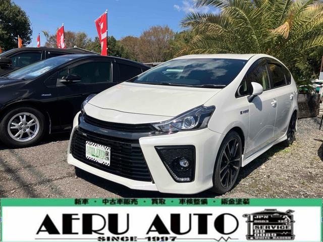 Toyota PRIUS ALPHA 2016 — фото автомобиля 1