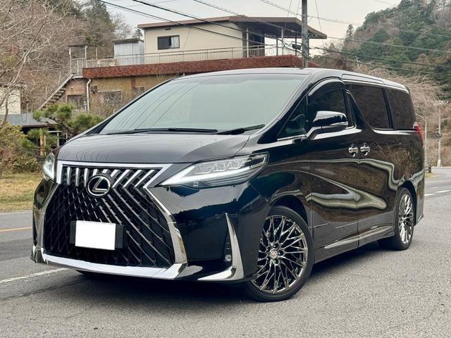 Toyota VELLFIRE HYBRID 2016 — фото автомобиля 1