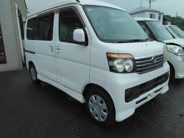 Daihatsu ATRAI WAGON 2013 — фото автомобиля