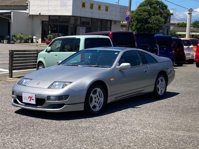 Nissan FAIRLADY Z 2000 — фото автомобиля