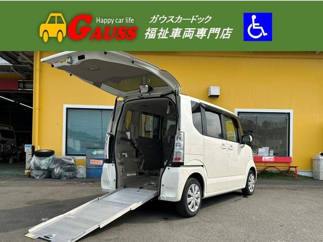 Honda N-BOX PLUS 2018 — фото автомобиля 1