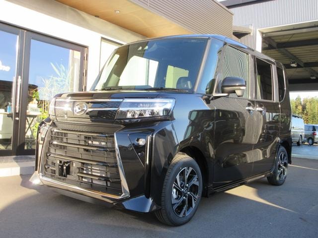 Daihatsu TANTO 2024 — фото автомобиля