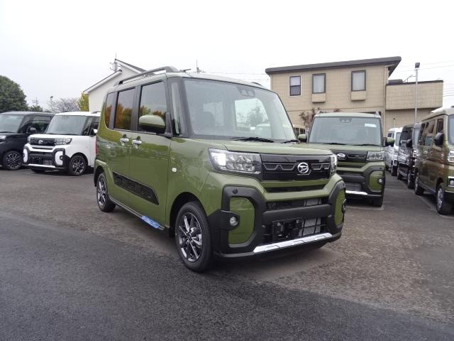 Daihatsu TANTO 2025 — фото автомобиля 1