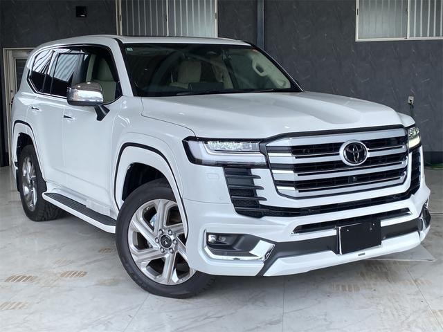 Toyota LAND CRUISER 2025 — фото автомобиля