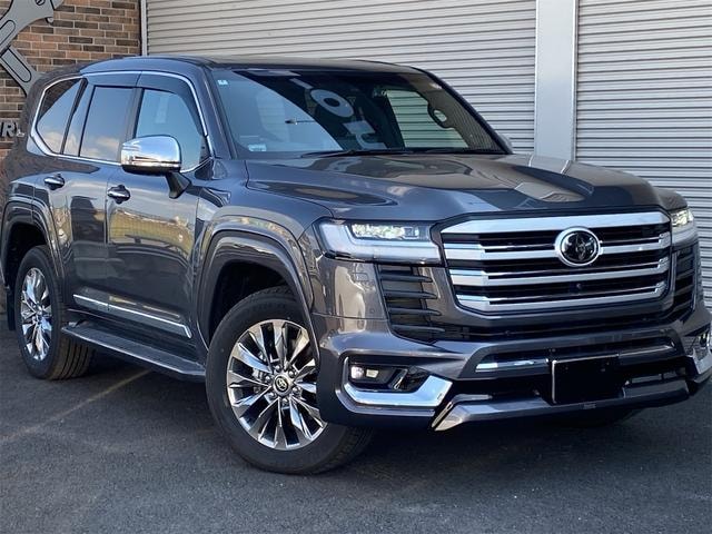 Toyota LAND CRUISER 2022 — фото автомобиля