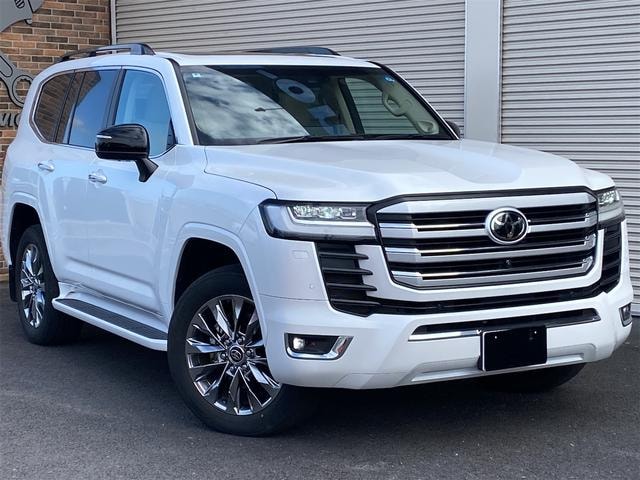 Toyota LAND CRUISER 2022 — фото автомобиля