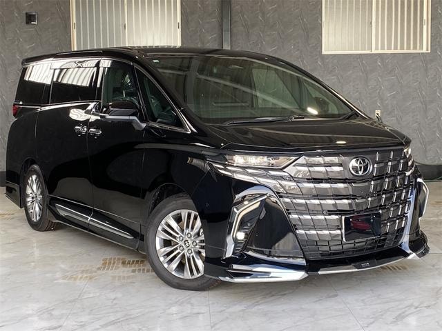Toyota ALPHARD HYBRID 2026 — фото автомобиля