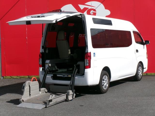 Nissan NV350CARAVAN VAN 2014 — фото автомобиля