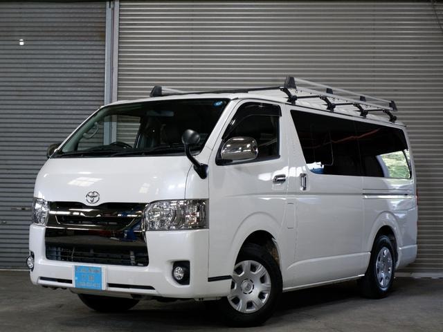 Toyota HIACE VAN 2017 — фото автомобиля 1