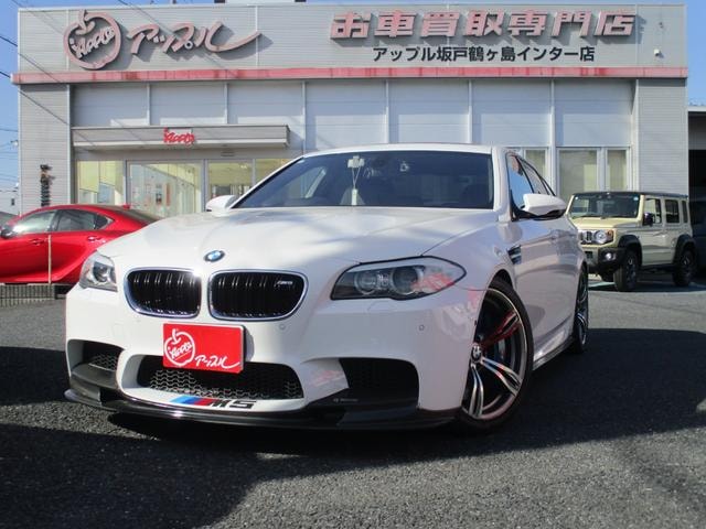 Bmw M5 2013 — фото автомобиля 1