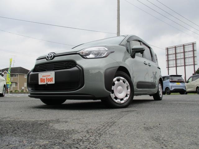 Toyota SIENTA 2024 — фото автомобиля 1