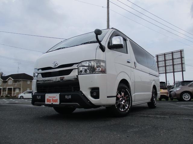 Toyota HIACE VAN 2022 — фото автомобиля 1